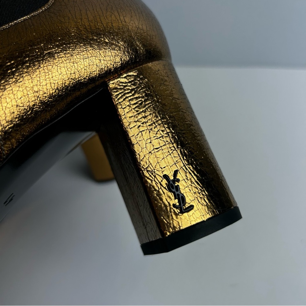 Saint Laurent Paris YSL Gold metallic leather Chelsea ankle boots size: 11 - Picture 4 of 11